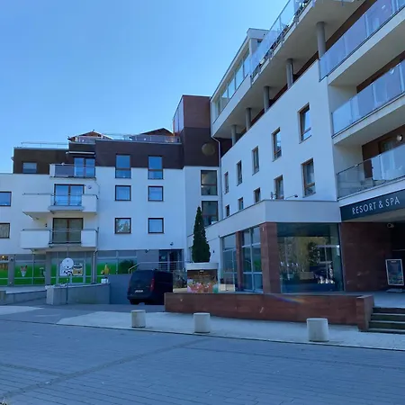 Apartament 33